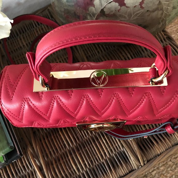 ❤️ NEW Mario VALENTINO Florence D Plate Quilted Red Leather Shoulder Bag - Picture 5 of 11